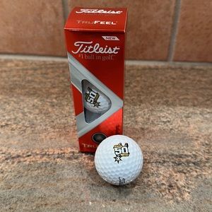 San Antonio Spurs Titleist TruFeel Golf Balls